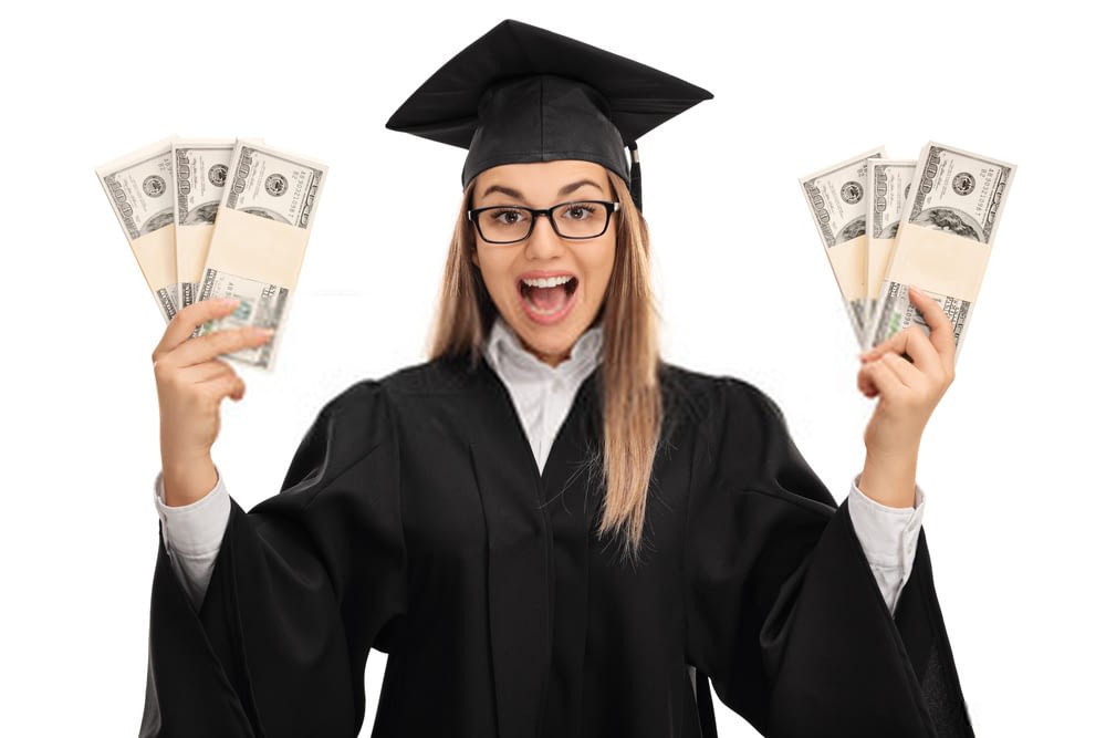 8 Money-Saving Tips For New College Grads
